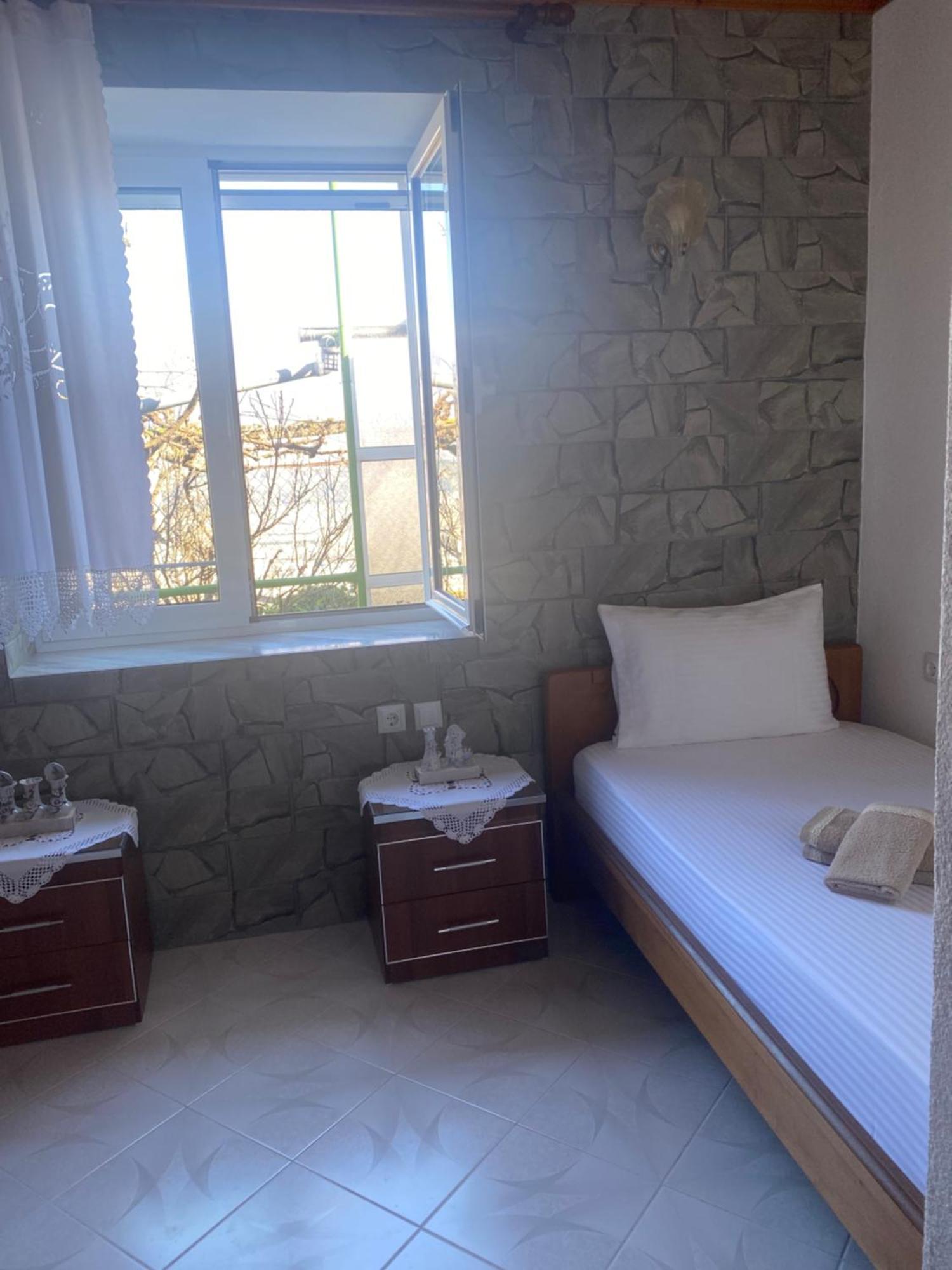 Panoramic View Guest House Gjirokastër Eksteriør bilde