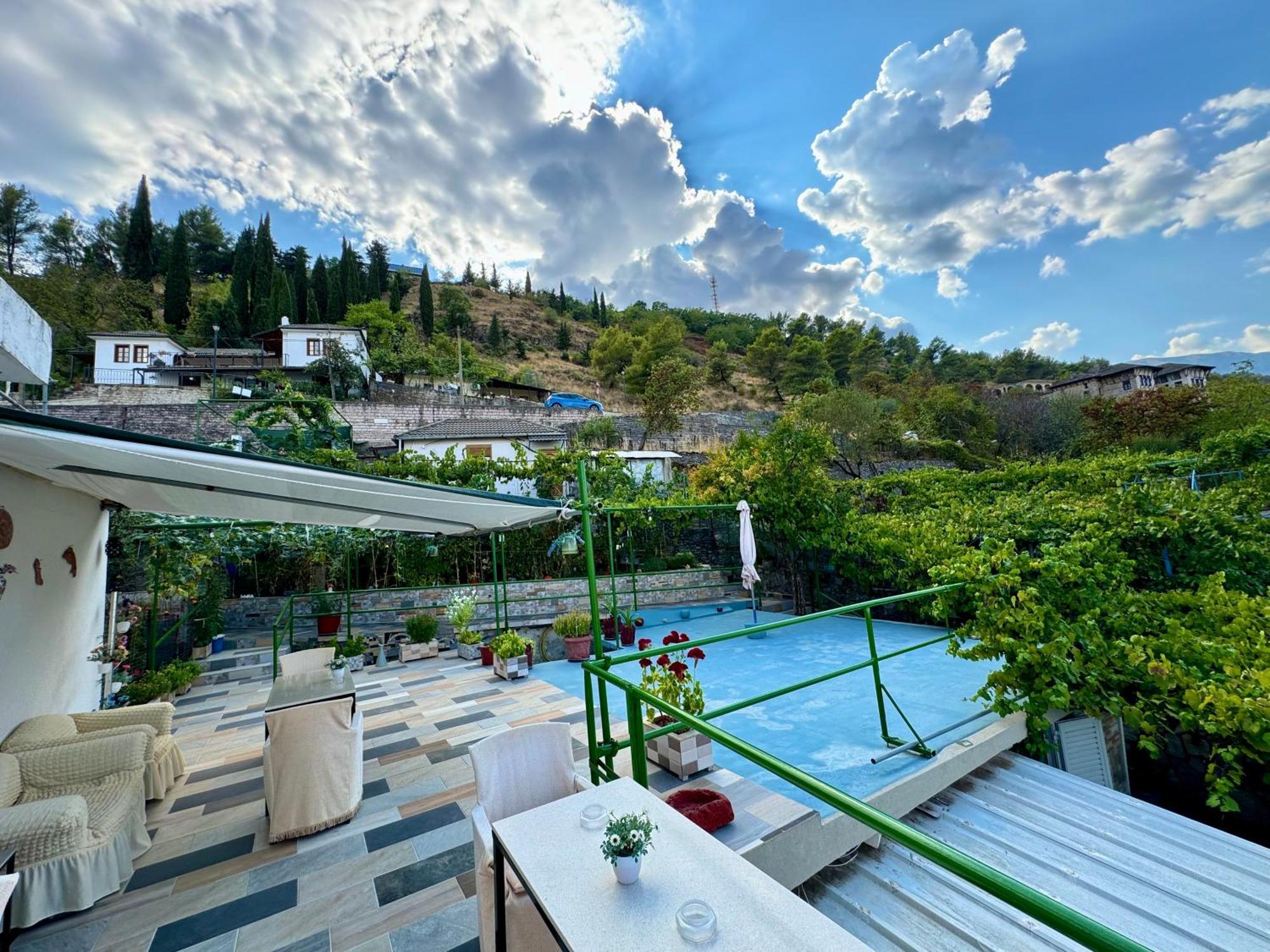 Panoramic View Guest House Gjirokastër Eksteriør bilde