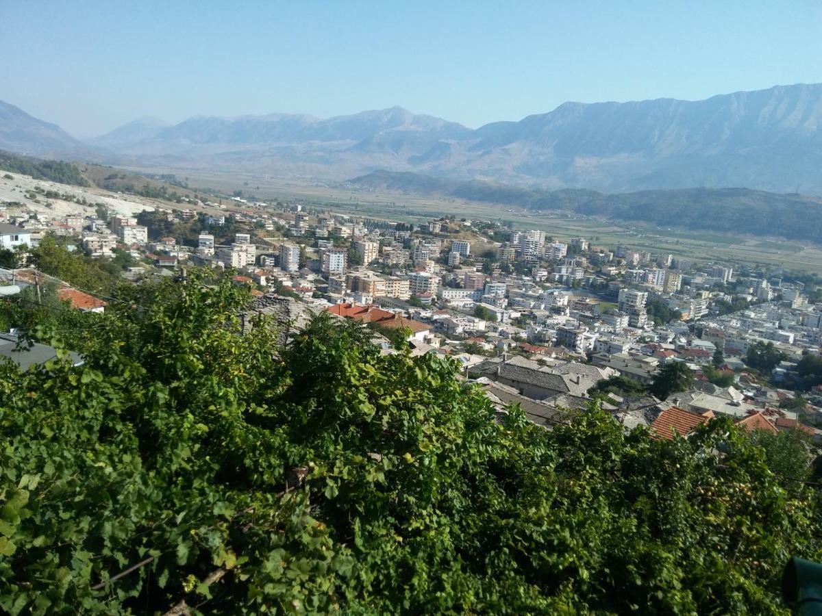 Panoramic View Guest House Gjirokastër Eksteriør bilde